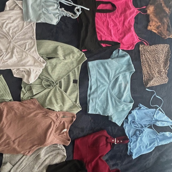 crop tops bundle - Picture 1 of 6